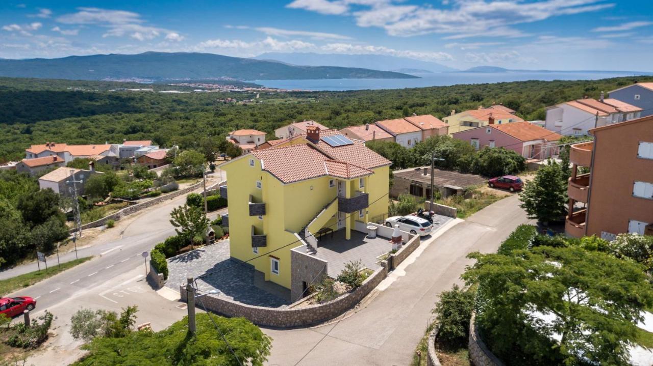 Apartments Jana Salatic Luaran gambar
