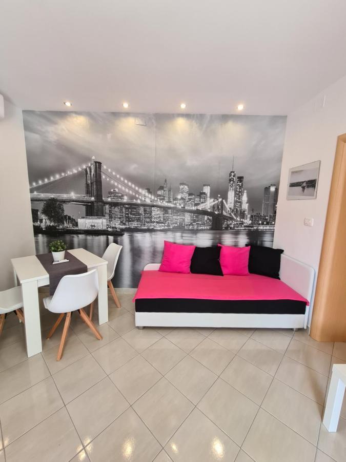 Apartments Jana Salatic Luaran gambar