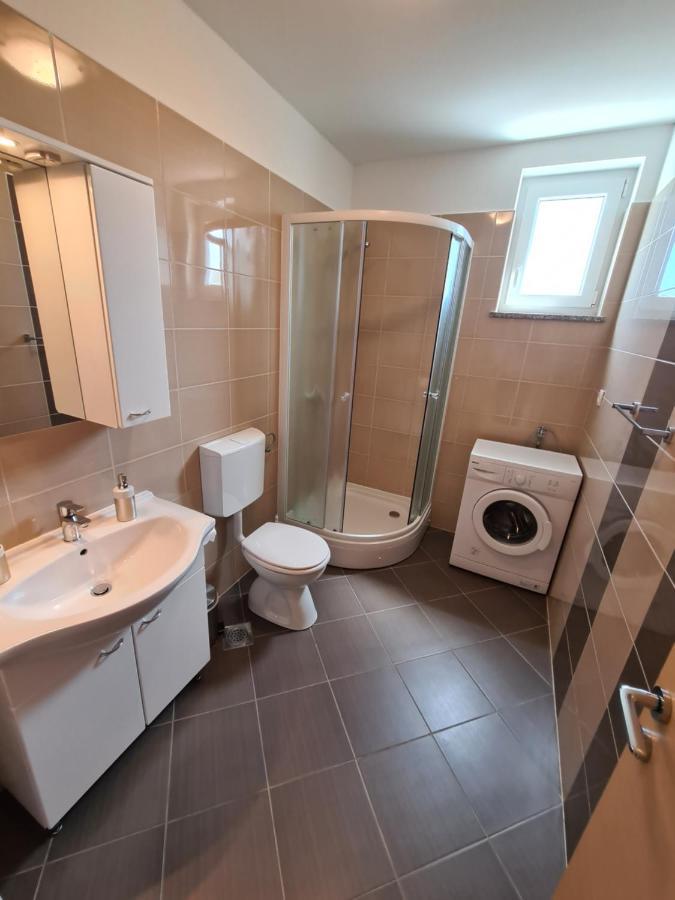 Apartments Jana Salatic Luaran gambar