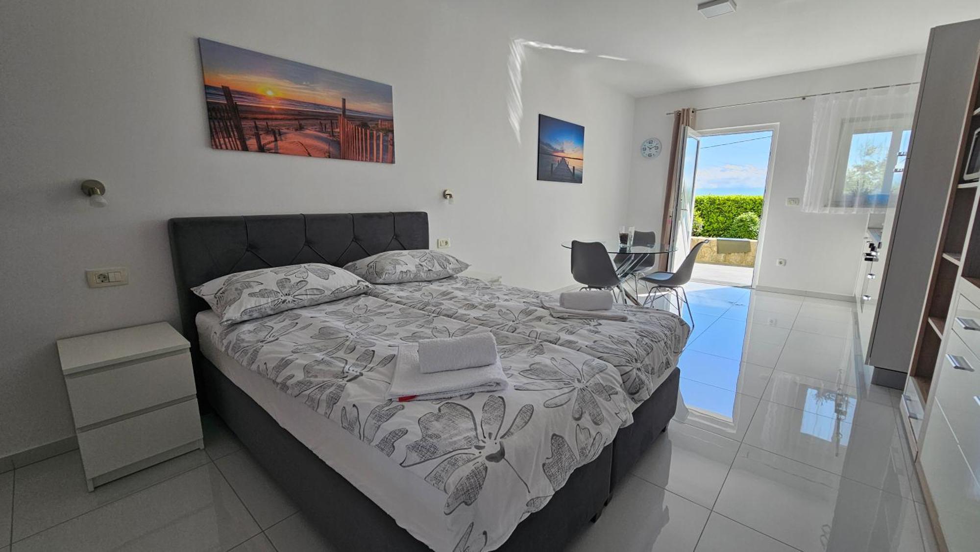 Apartments Jana Salatic Bilik gambar