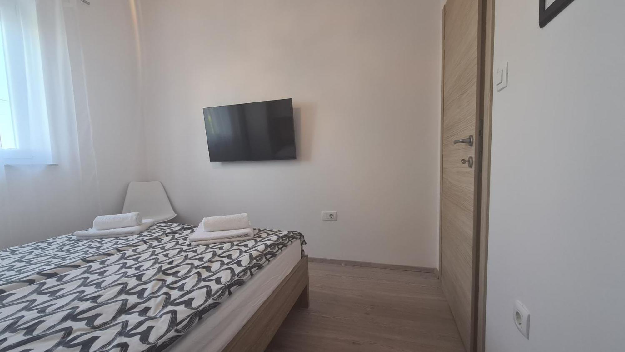 Apartments Jana Salatic Bilik gambar