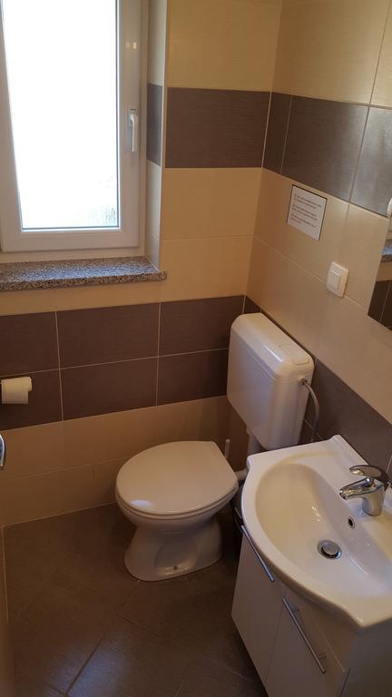 Apartments Jana Salatic Luaran gambar