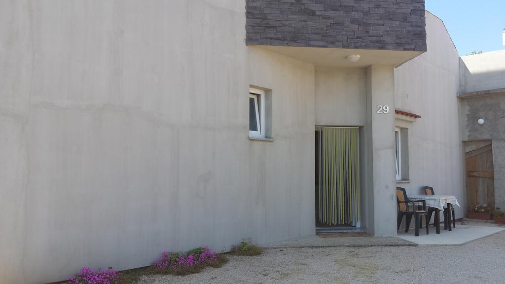 Apartments Jana Salatic Bilik gambar